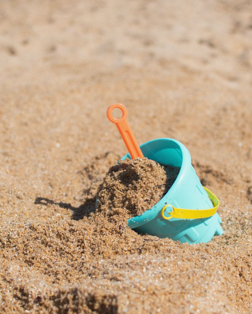 bucket-in-sand